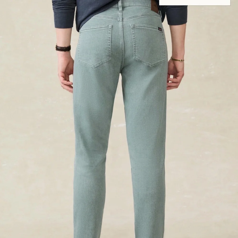 Men’s Faherty Sunwashed Blue Jeans 36x30 - Picture 3 of 7